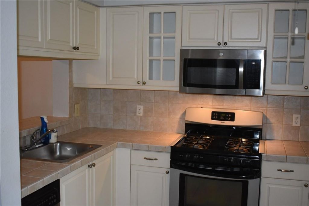 7890 Dixie Beach Circle, Tamarac, FL 33321 Photo