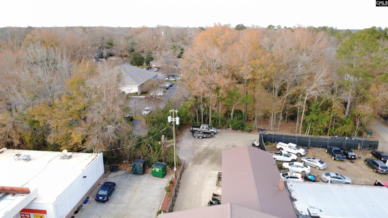 130 E Dekalb Street Photo 21