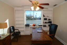 130 E Dekalb Street photo 4