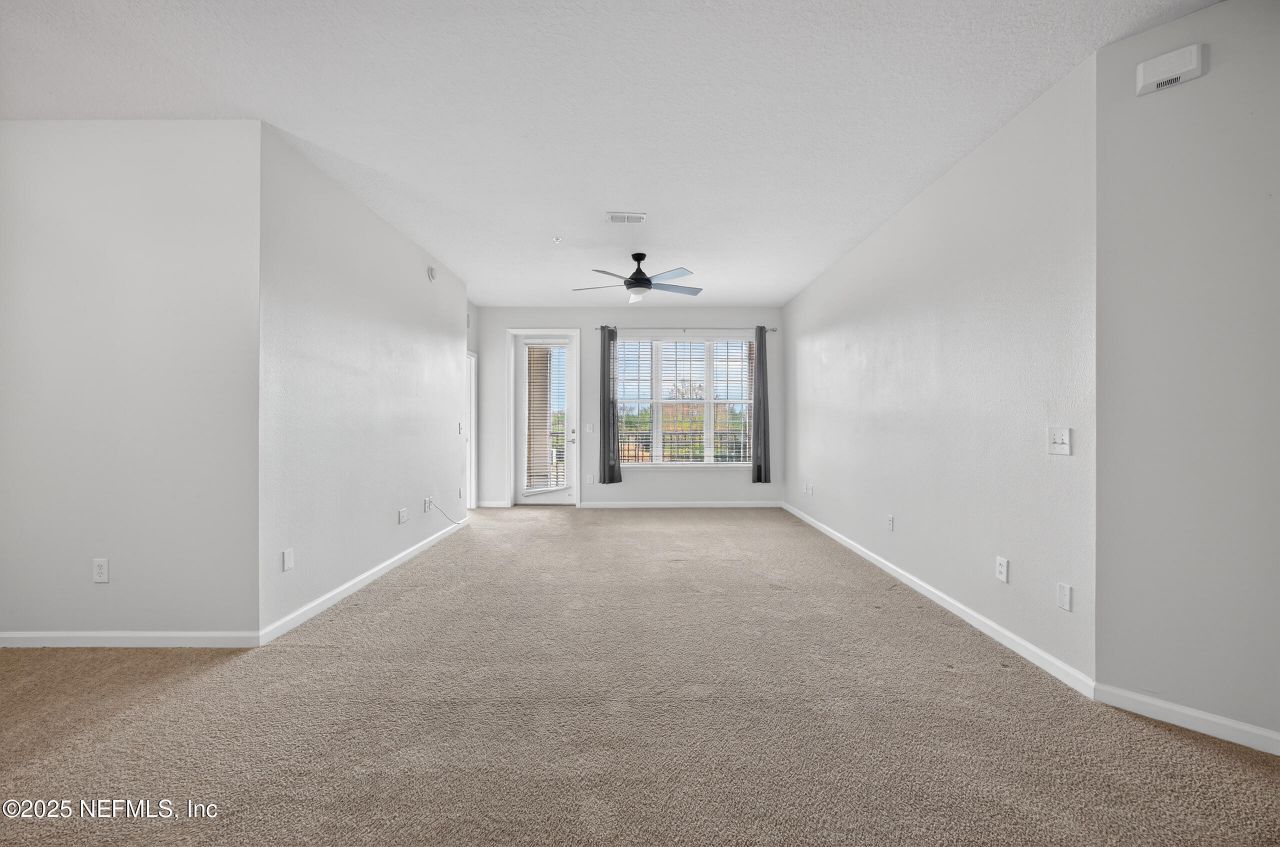 11251 Campfield Drive, Unit 2305, Jacksonville, FL 32256 Photo