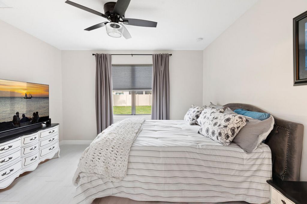 519 SE Villandry Way, Port Saint Lucie, FL 34984 Photo