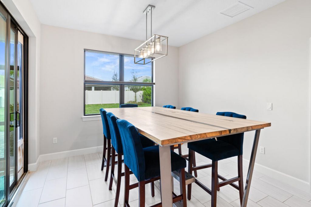 519 SE Villandry Way, Port Saint Lucie, FL 34984 Photo