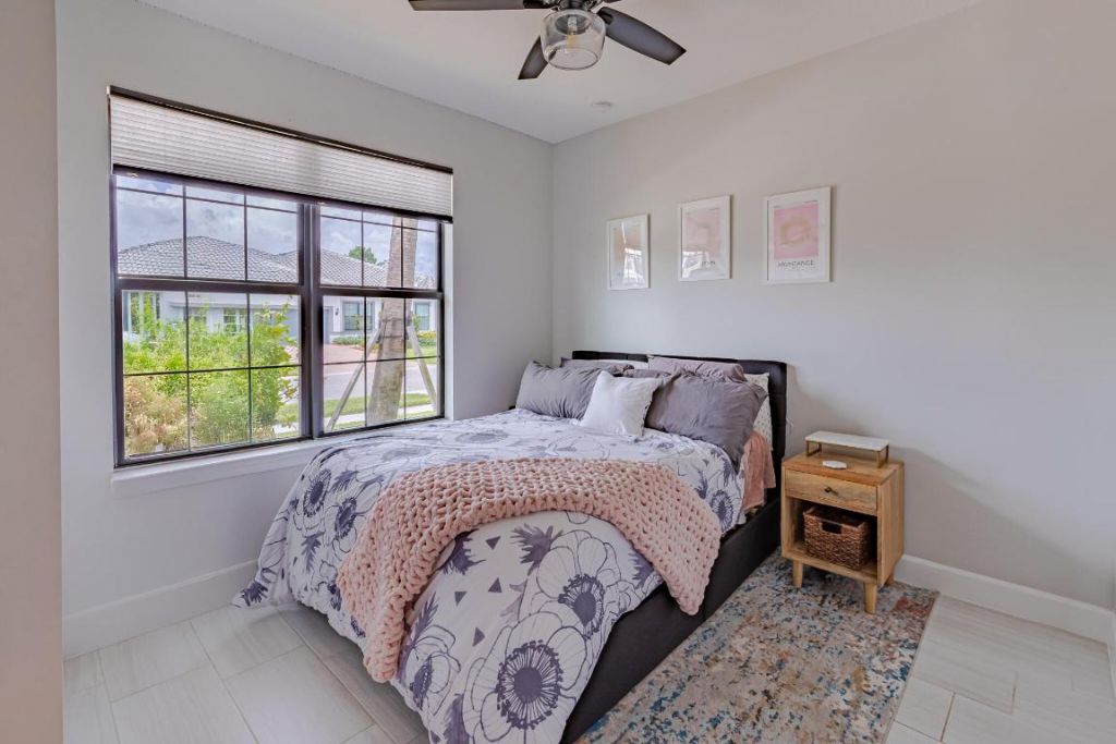 519 SE Villandry Way, Port Saint Lucie, FL 34984 Photo