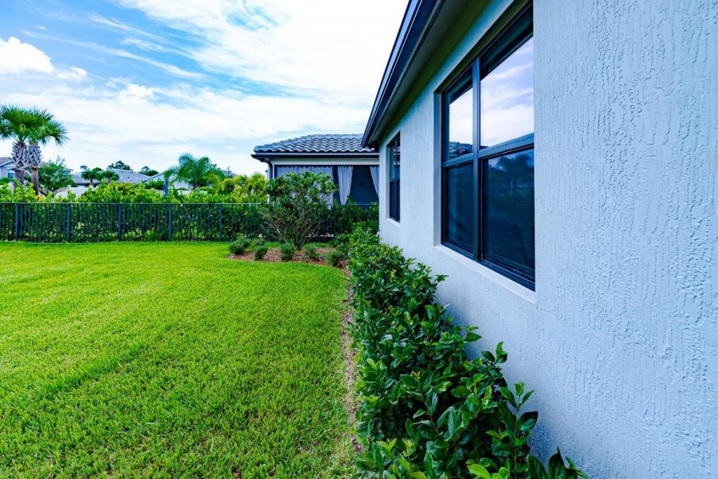 519 SE Villandry Way, Port Saint Lucie, FL 34984 Photo