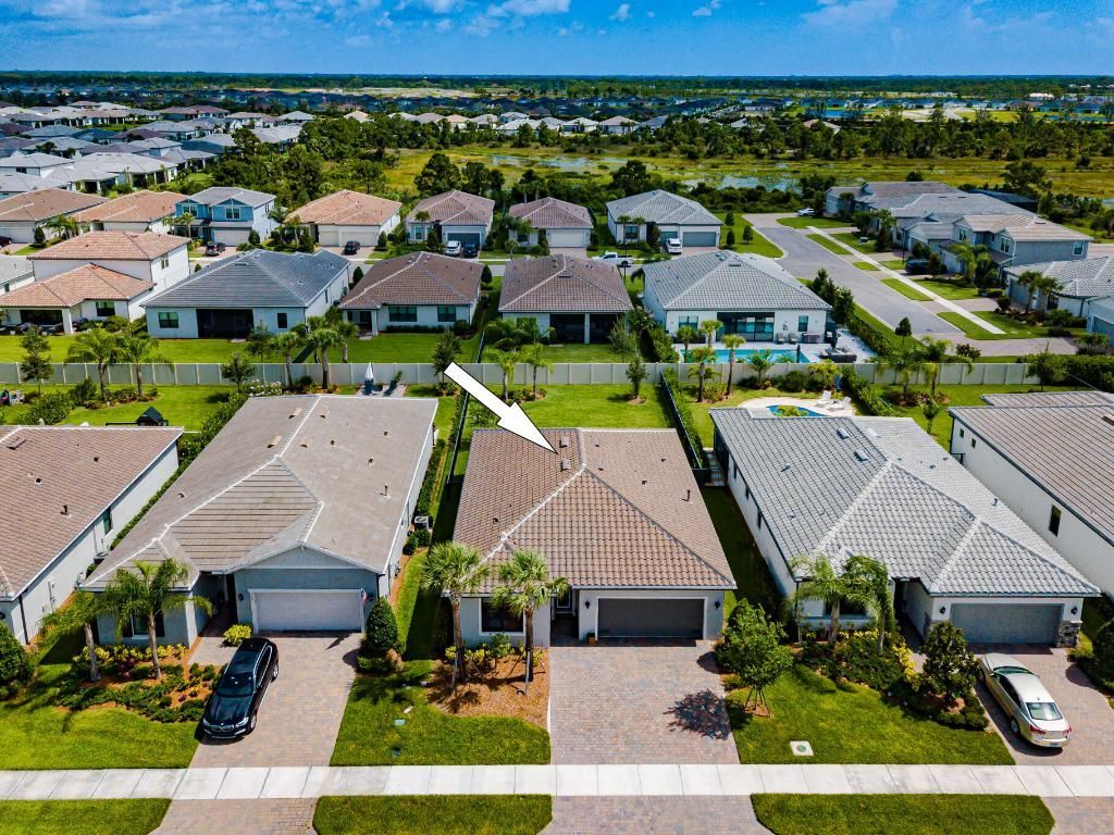 519 SE Villandry Way, Port Saint Lucie, FL 34984 Photo