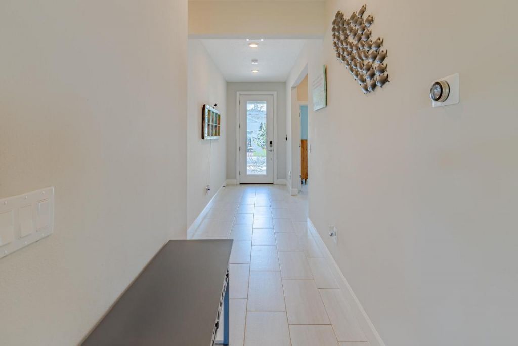 519 SE Villandry Way, Port Saint Lucie, FL 34984 Photo