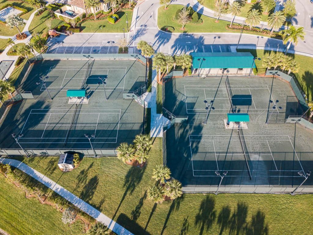 519 SE Villandry Way, Port Saint Lucie, FL 34984 Photo