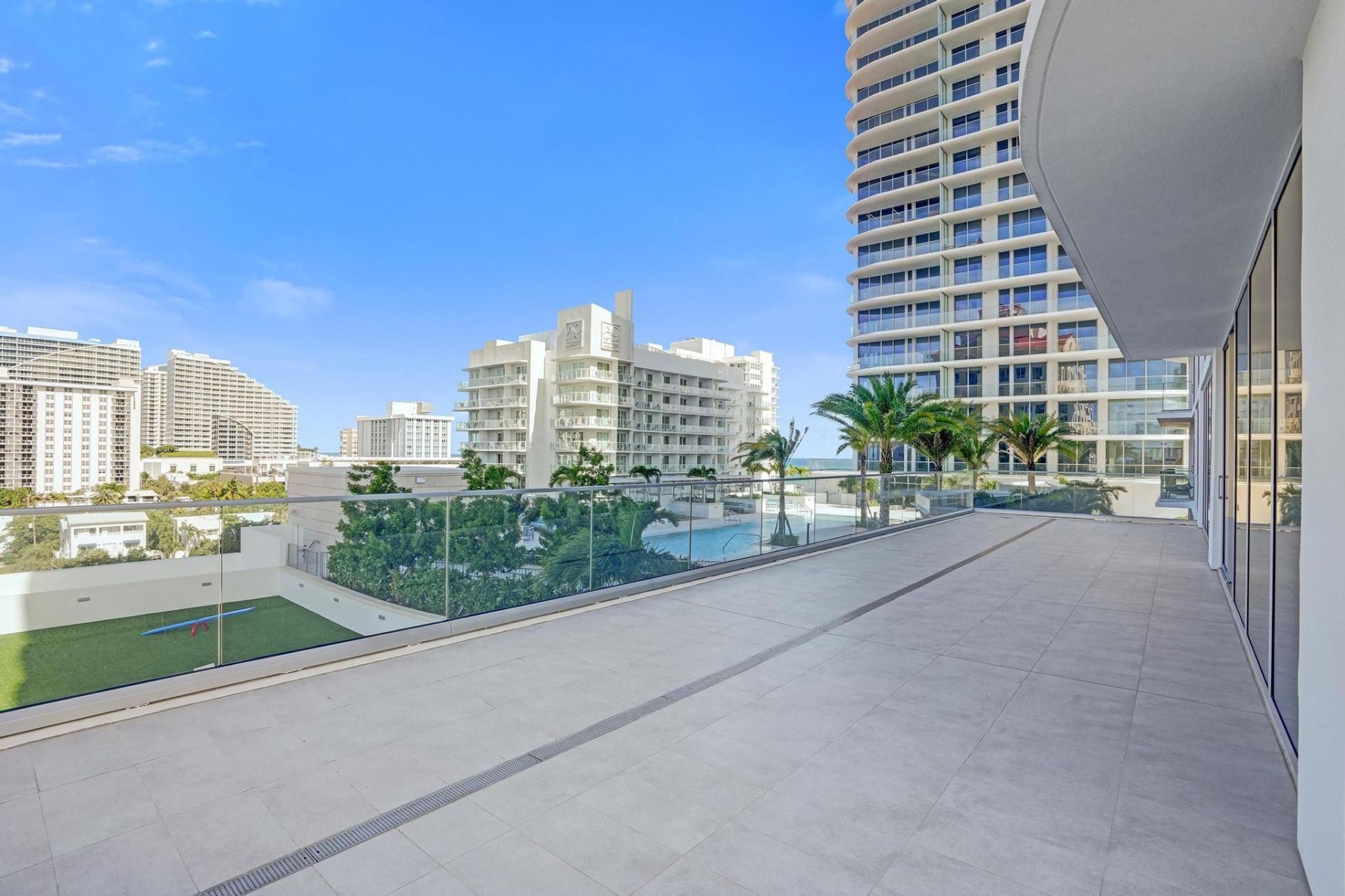 153 N Seabreeze, Unit 504-S, Fort Lauderdale, FL 33304 Photo
