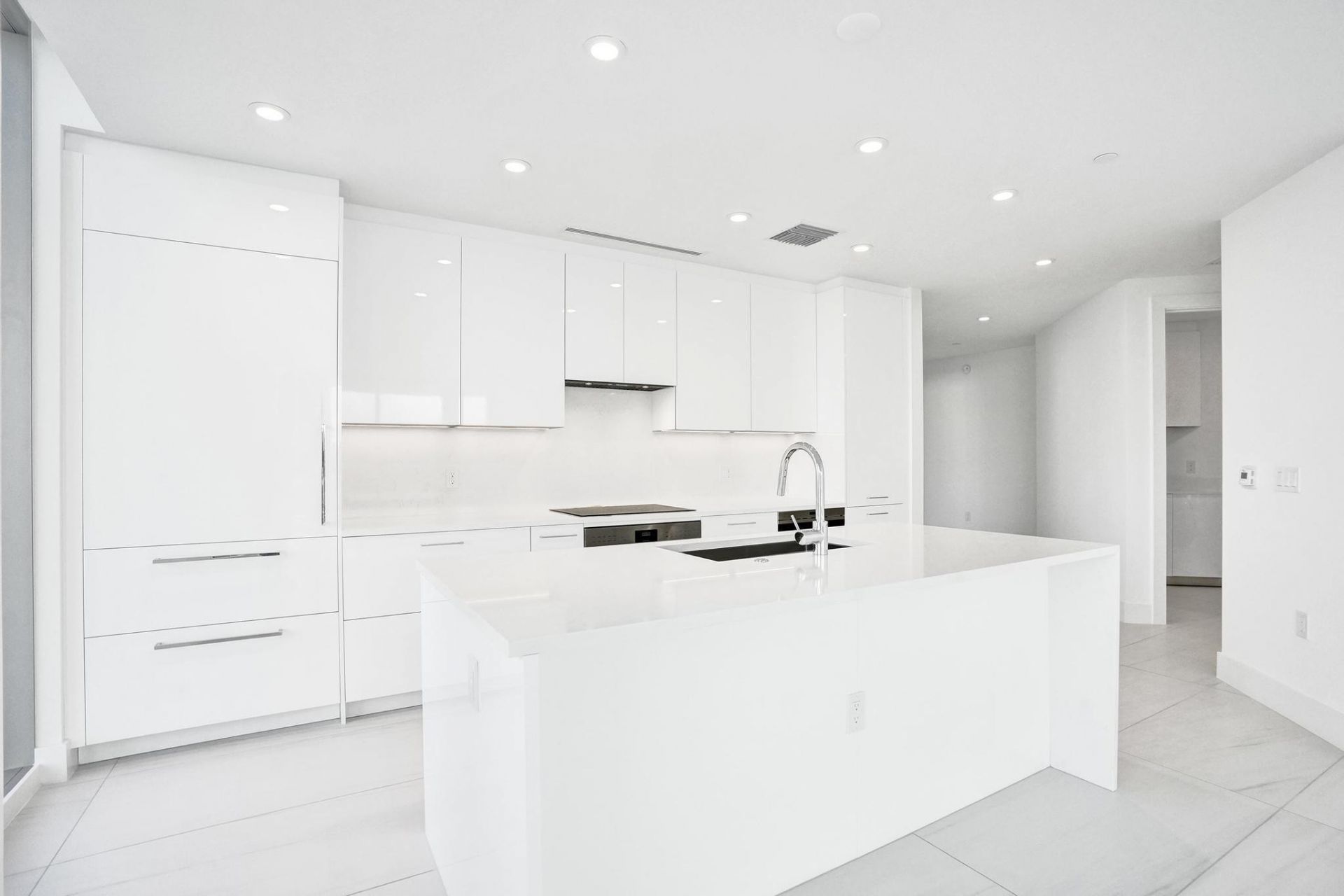 153 N Seabreeze, Unit 504-S, Fort Lauderdale, FL 33304 Photo