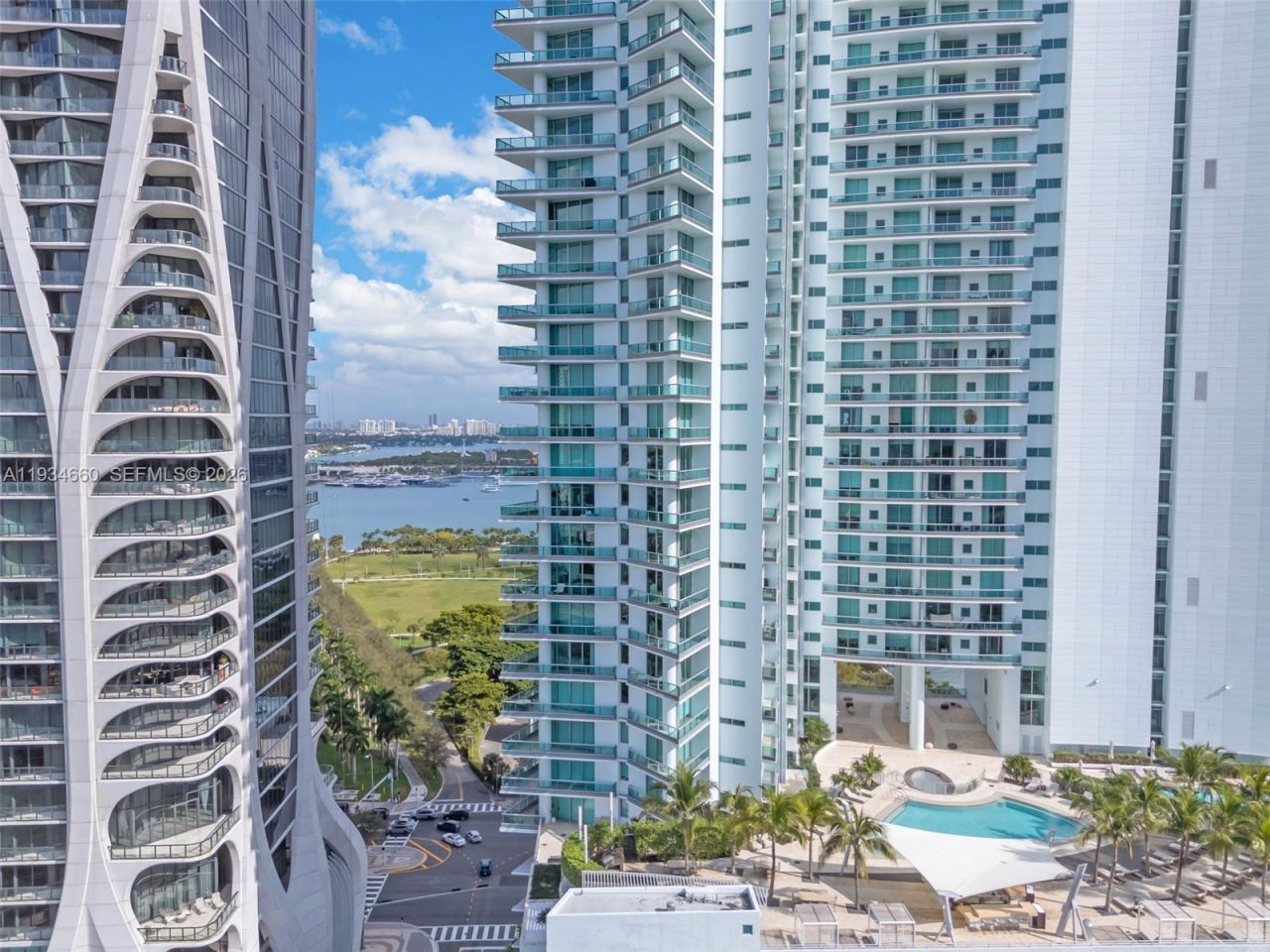900 Biscayne Blvd , Unit 2312, Miami, FL 33132 Photo