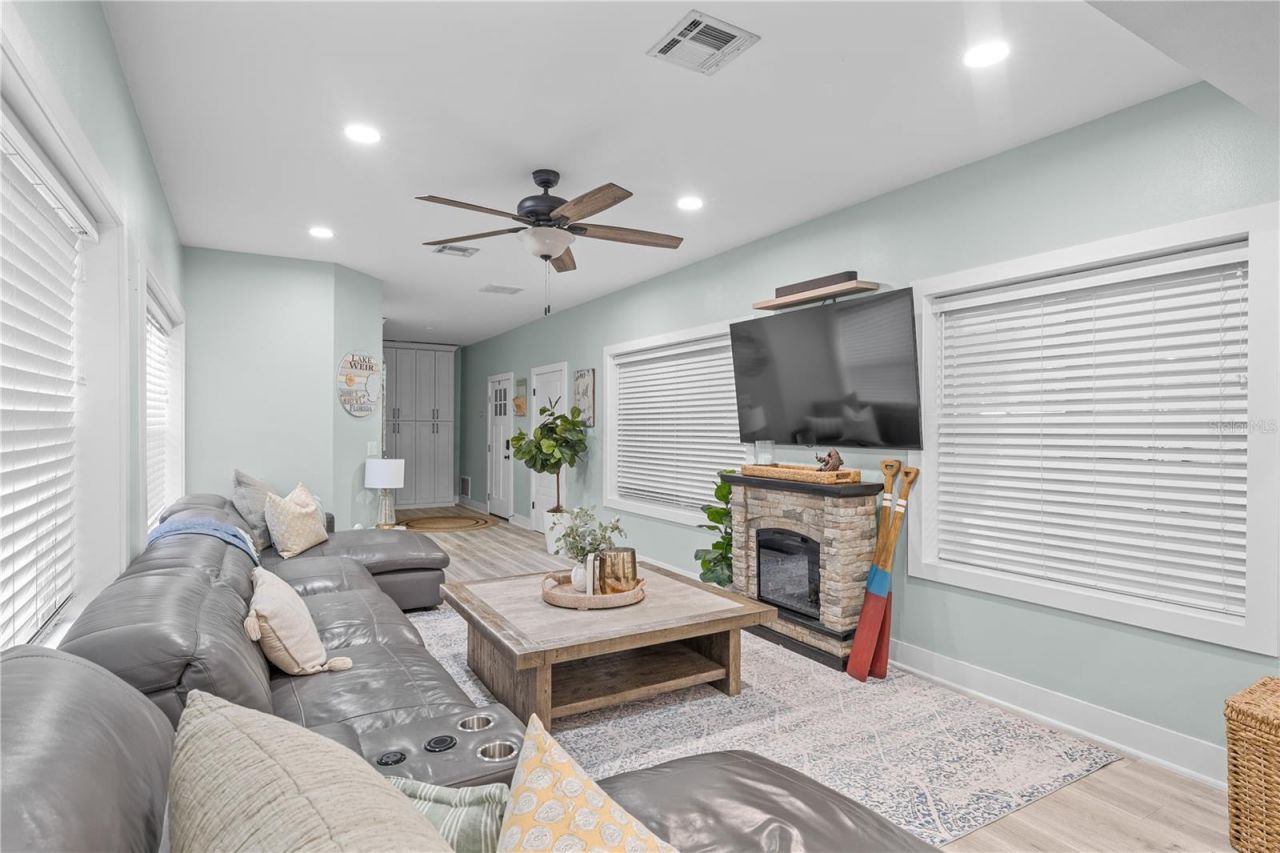 15340 SE 140th Avenue Road, Weirsdale, FL 32195 Photo