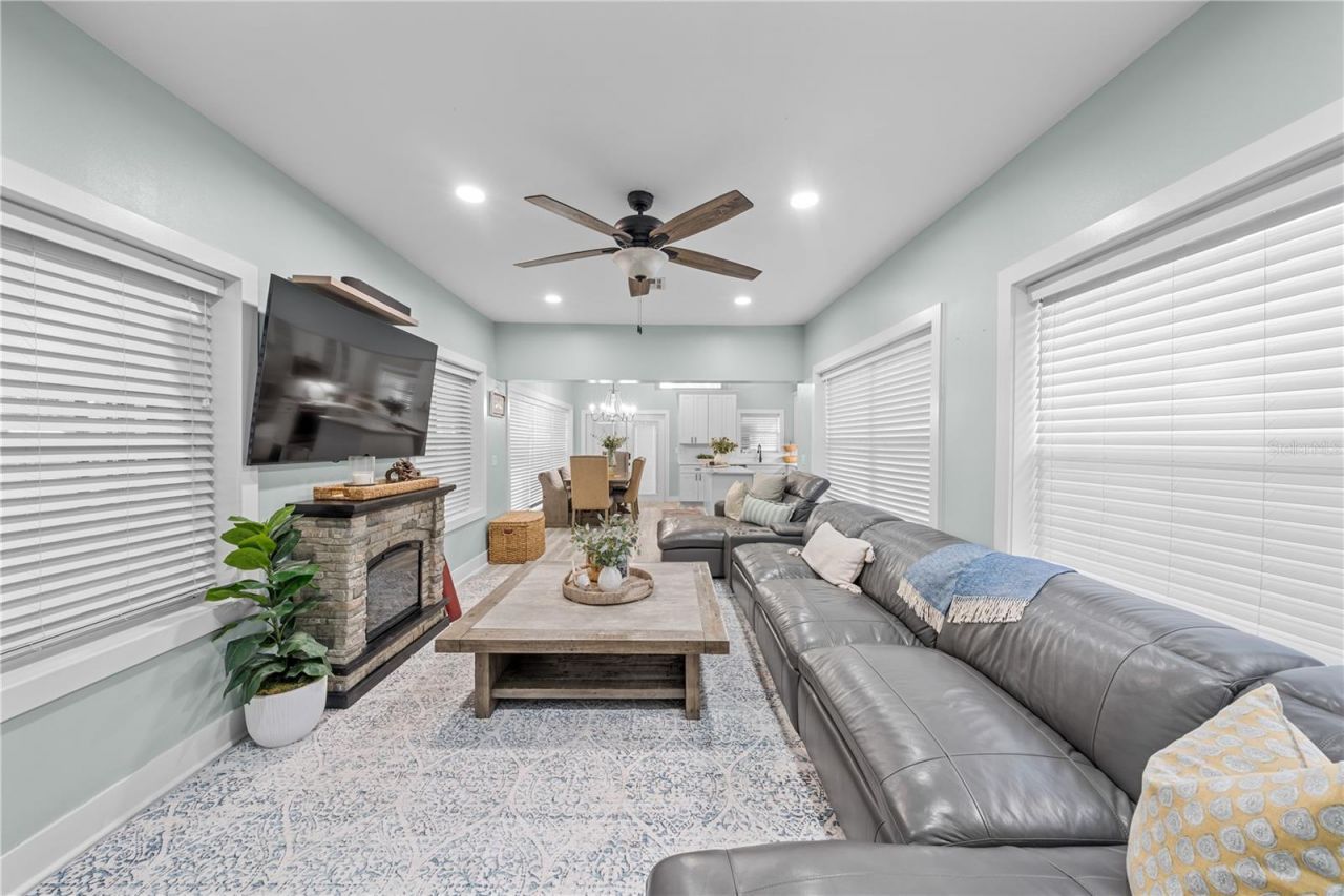 15340 SE 140th Avenue Road, Weirsdale, FL 32195 Photo