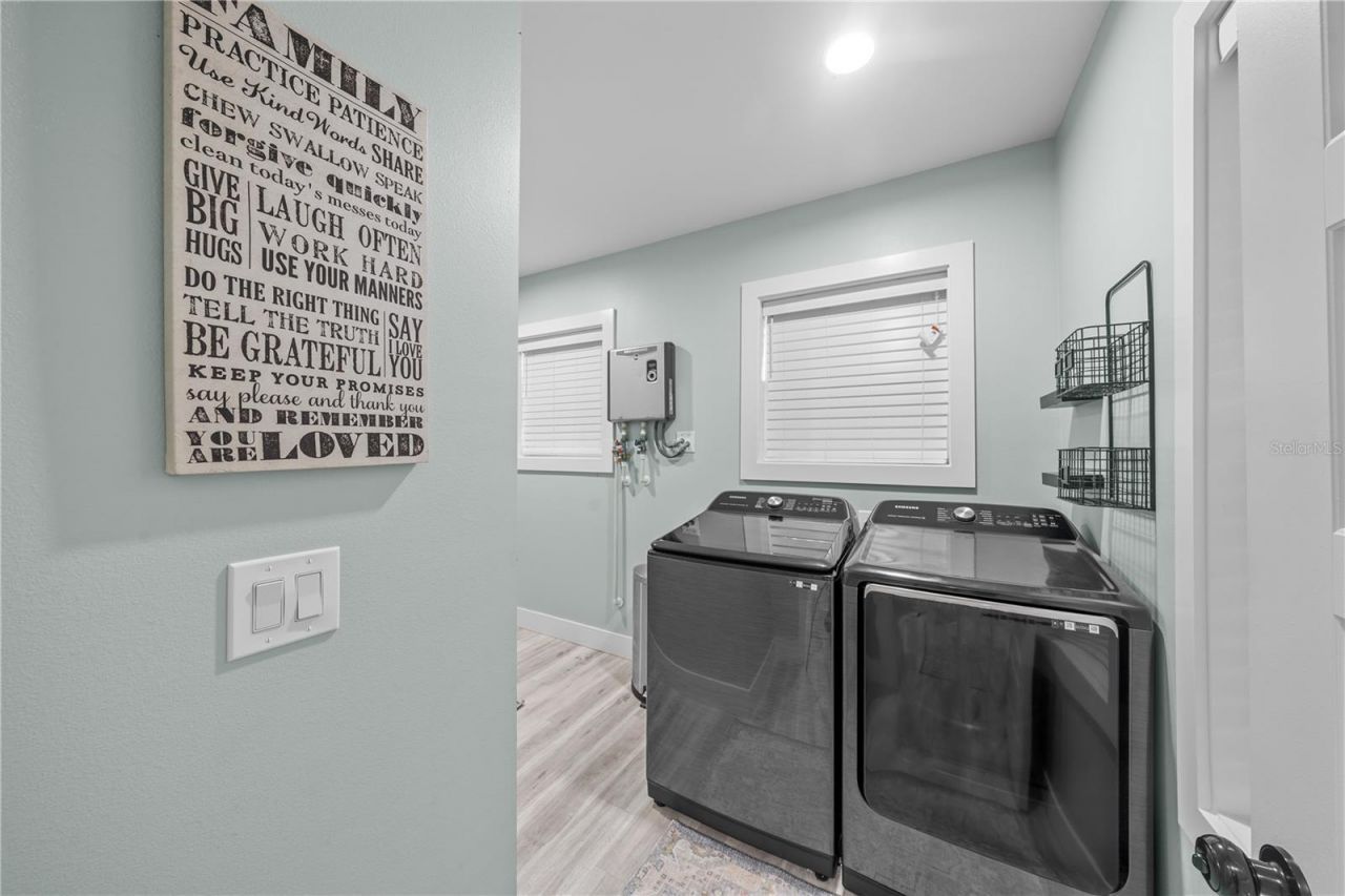 15340 SE 140th Avenue Road, Weirsdale, FL 32195 Photo