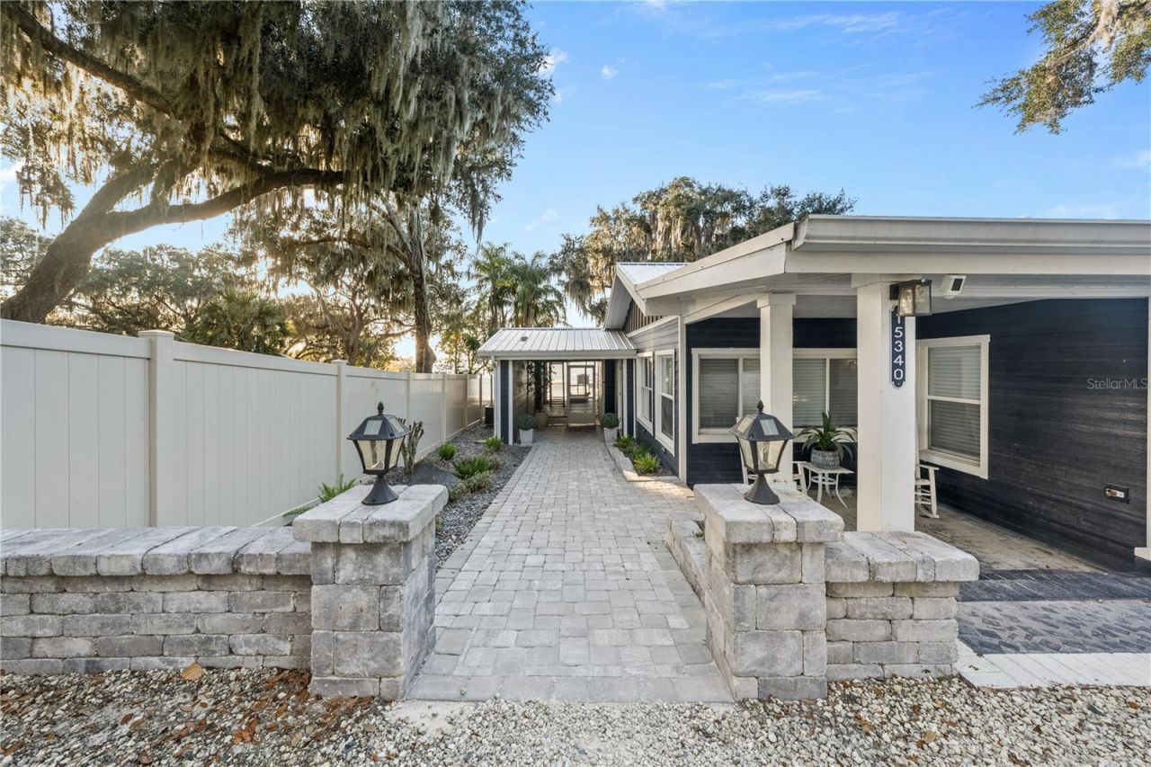 15340 SE 140th Avenue Road, Weirsdale, FL 32195 Photo