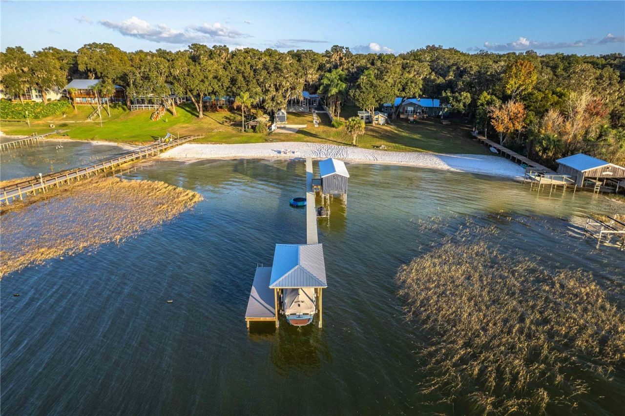 15340 SE 140th Avenue Road, Weirsdale, FL 32195 Photo