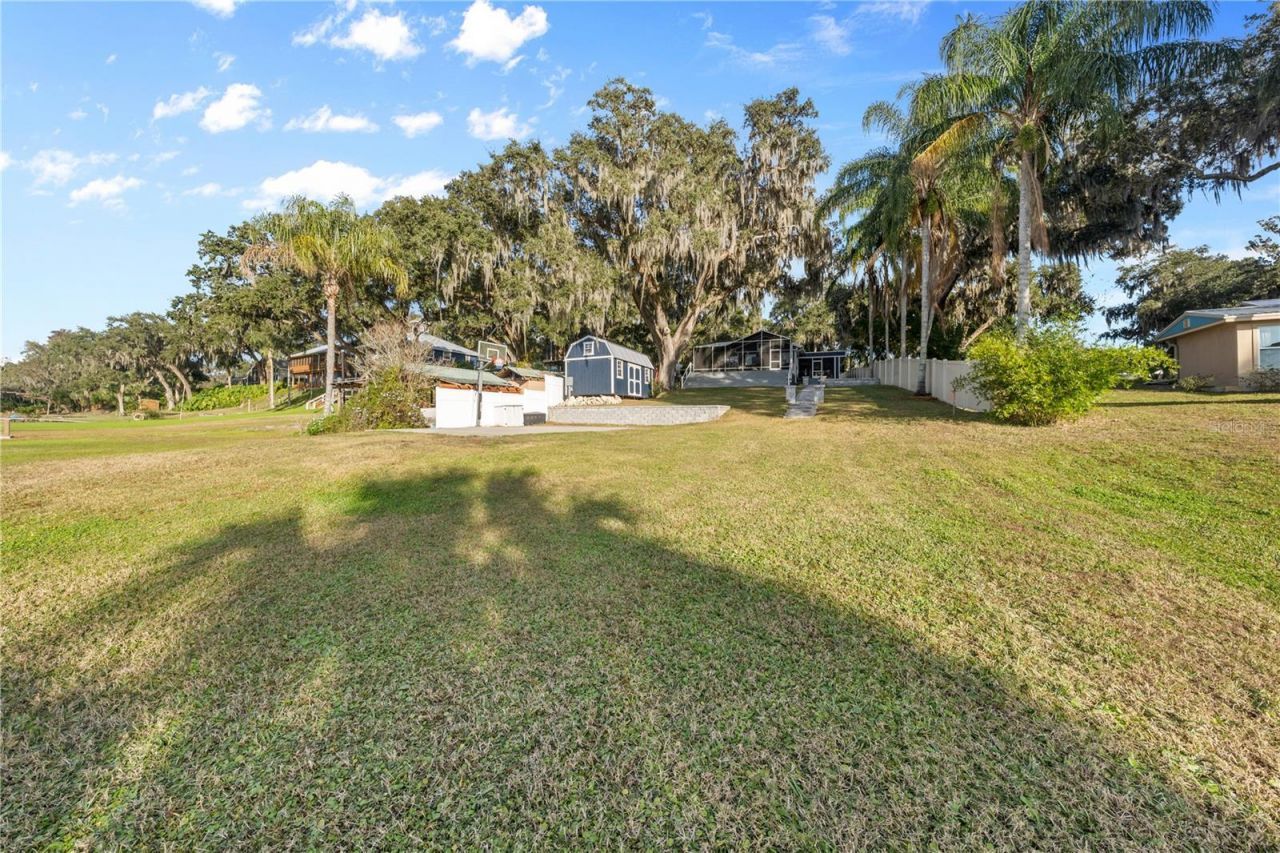 15340 SE 140th Avenue Road, Weirsdale, FL 32195 Photo