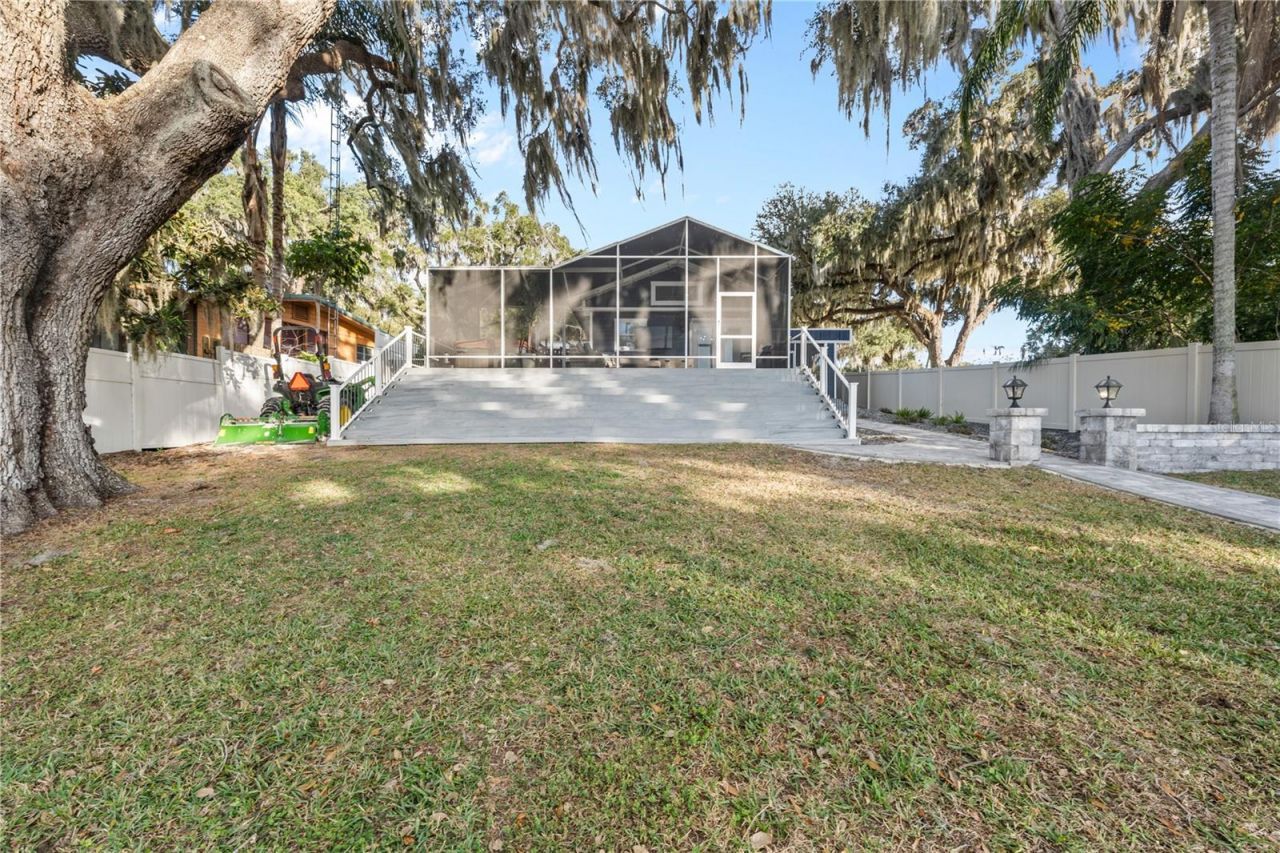 15340 SE 140th Avenue Road, Weirsdale, FL 32195 Photo