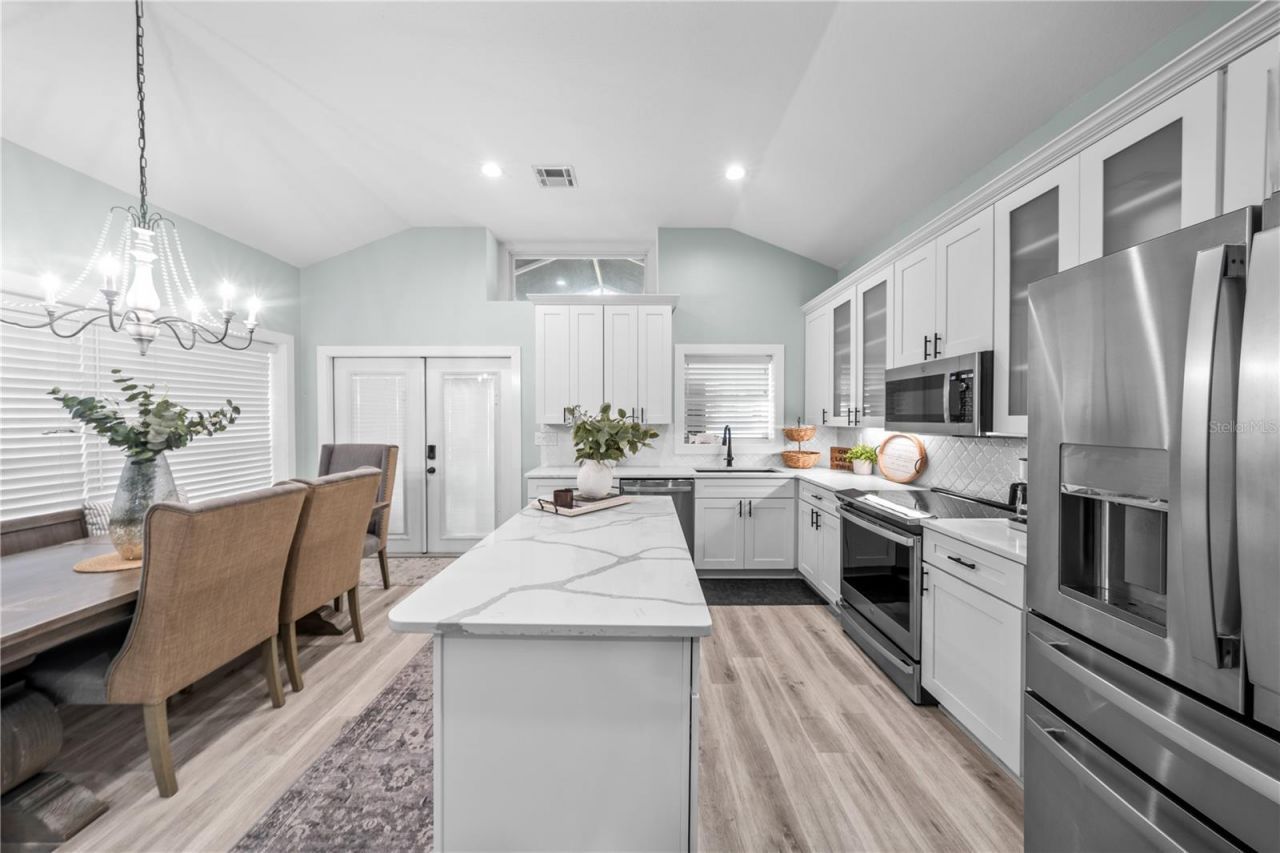 15340 SE 140th Avenue Road, Weirsdale, FL 32195 Photo