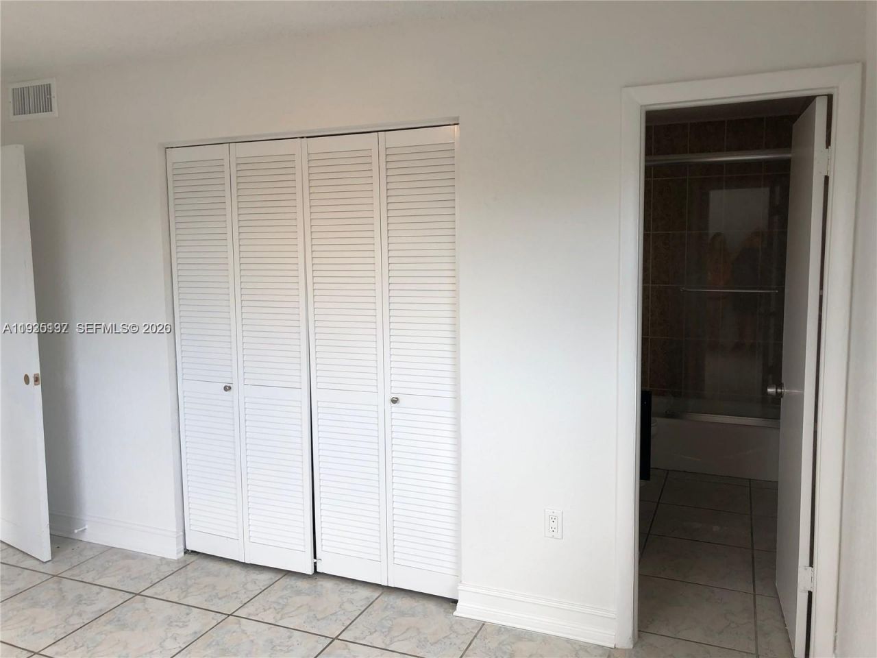 444 SW 4th St , Unit 404, Miami, FL 33130 Photo