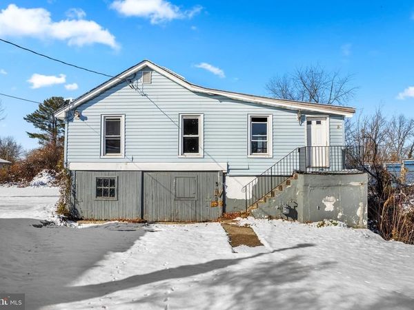 244 N BROAD STREET, PENNS GROVE, NJ 08069