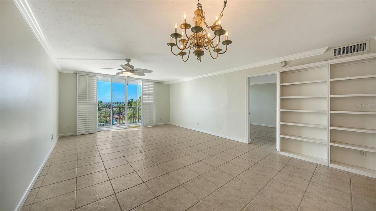 101 S Gulfstream Avenue, Unit 5J, Sarasota, FL 34236 Photo