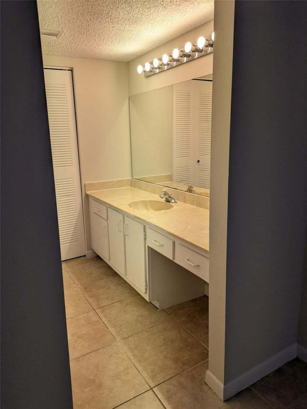 9799 Westview Drive, Unit 1012, Coral Springs, FL 33076 Photo