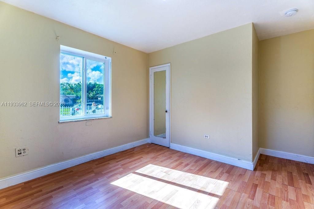 1265 NE 142nd St, North Miami, FL 33161 Photo