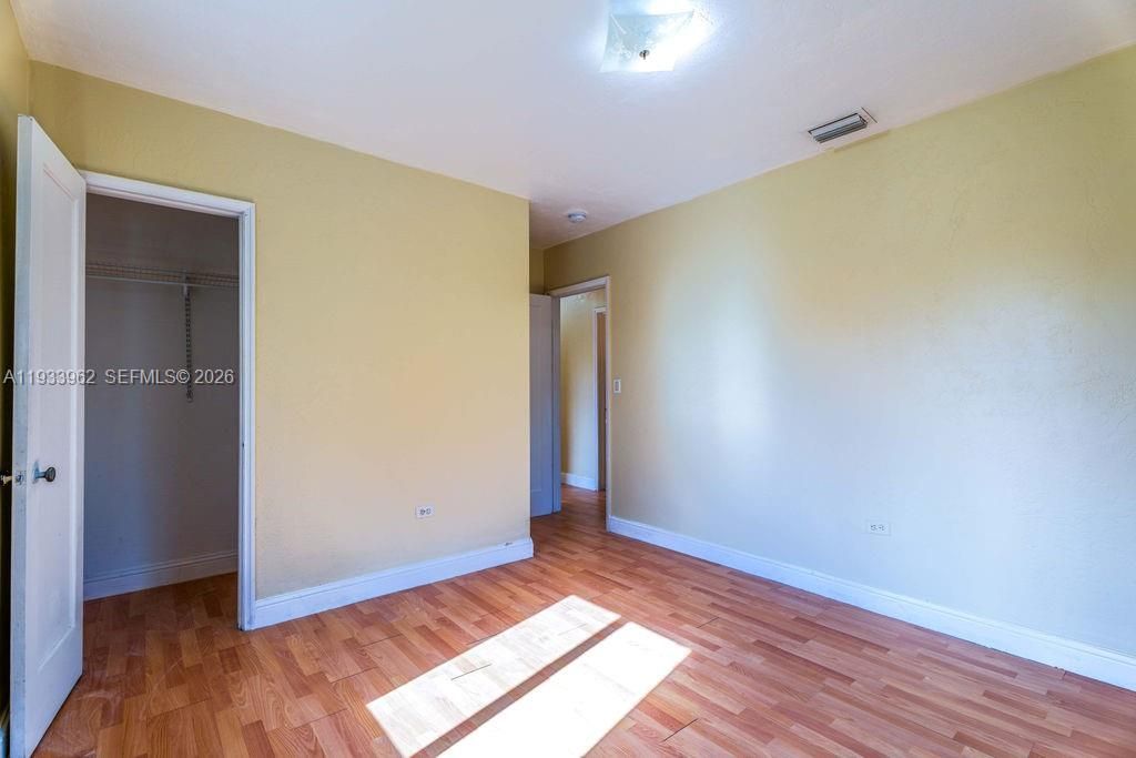 1265 NE 142nd St, North Miami, FL 33161 Photo