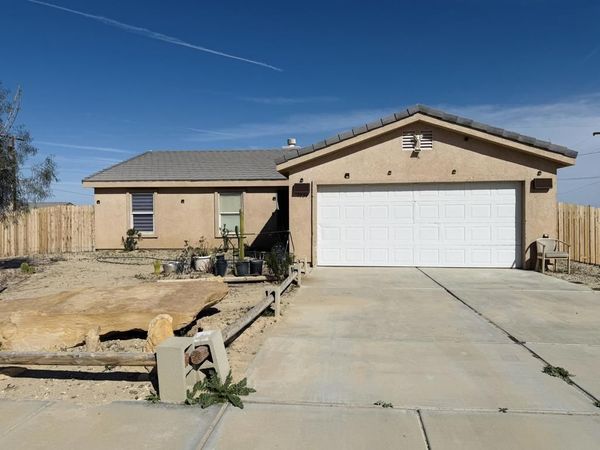 1934 Sunset Avenue, Thermal, CA 92274