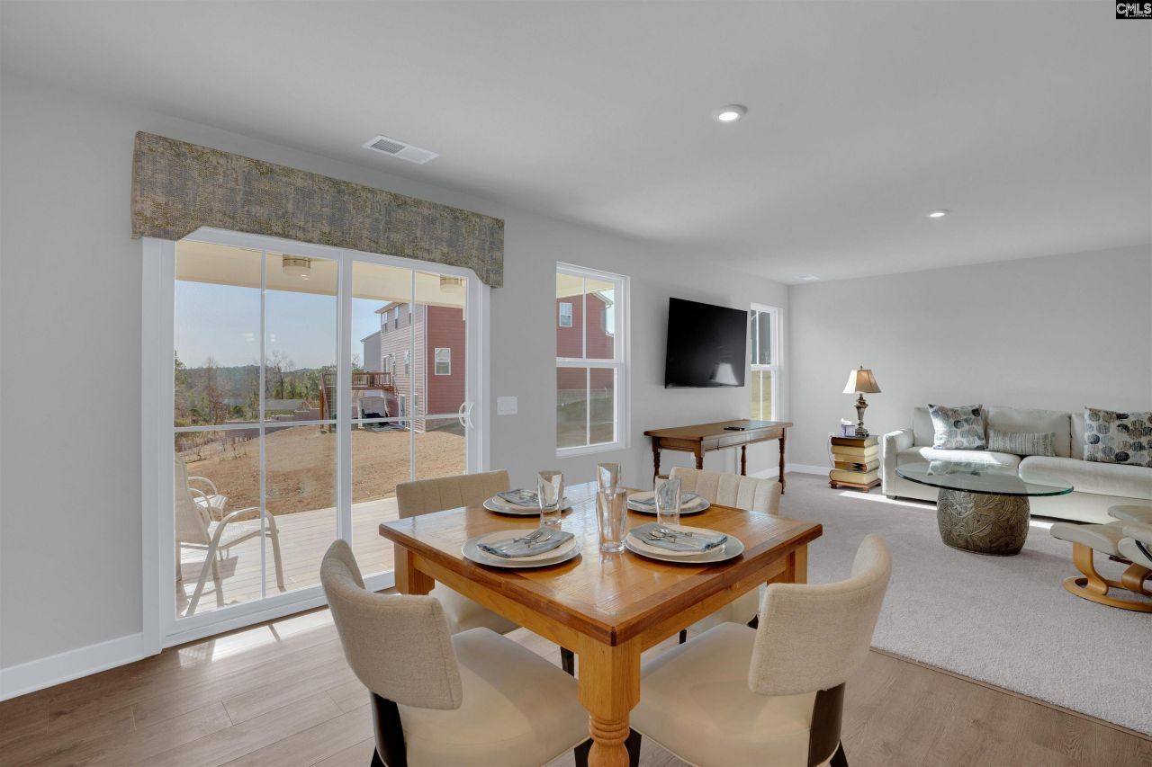 385 Switch Grass Court Photo 15