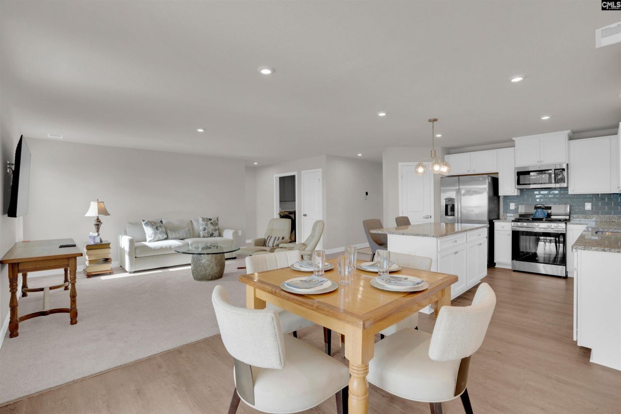 385 Switch Grass Court Photo 16