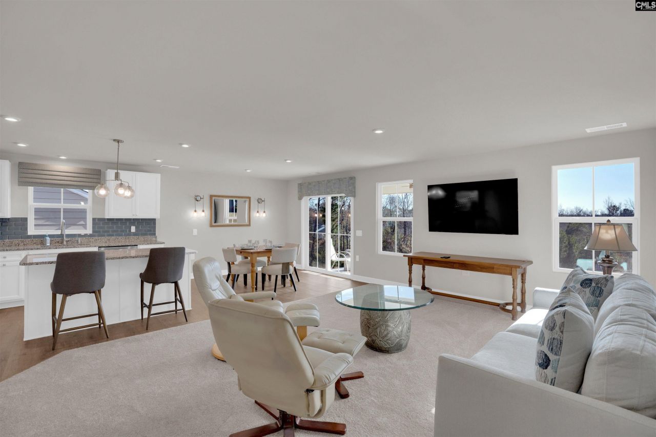 385 Switch Grass Court Photo 8