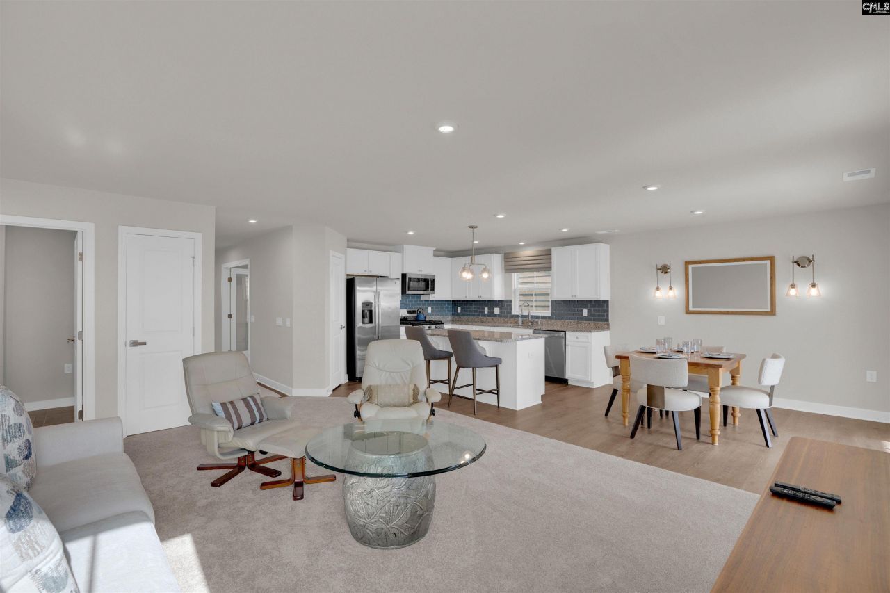 385 Switch Grass Court Photo 9