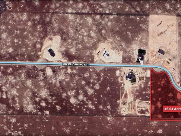 8095 SW El Camino Ct, Mountain Home, ID 83647