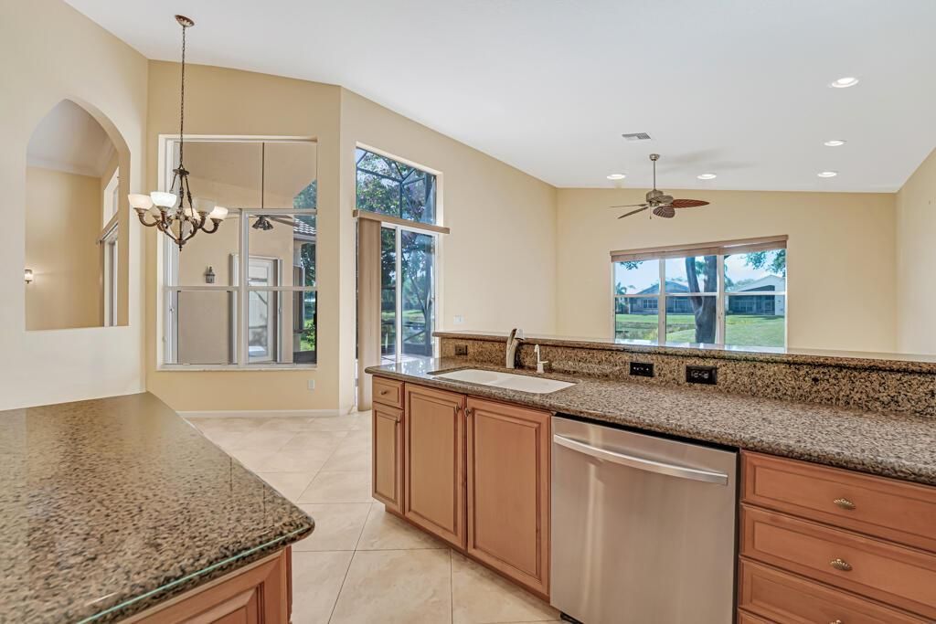 7903 Ferndale Bend Drive, Lake Worth, FL 33467 Photo