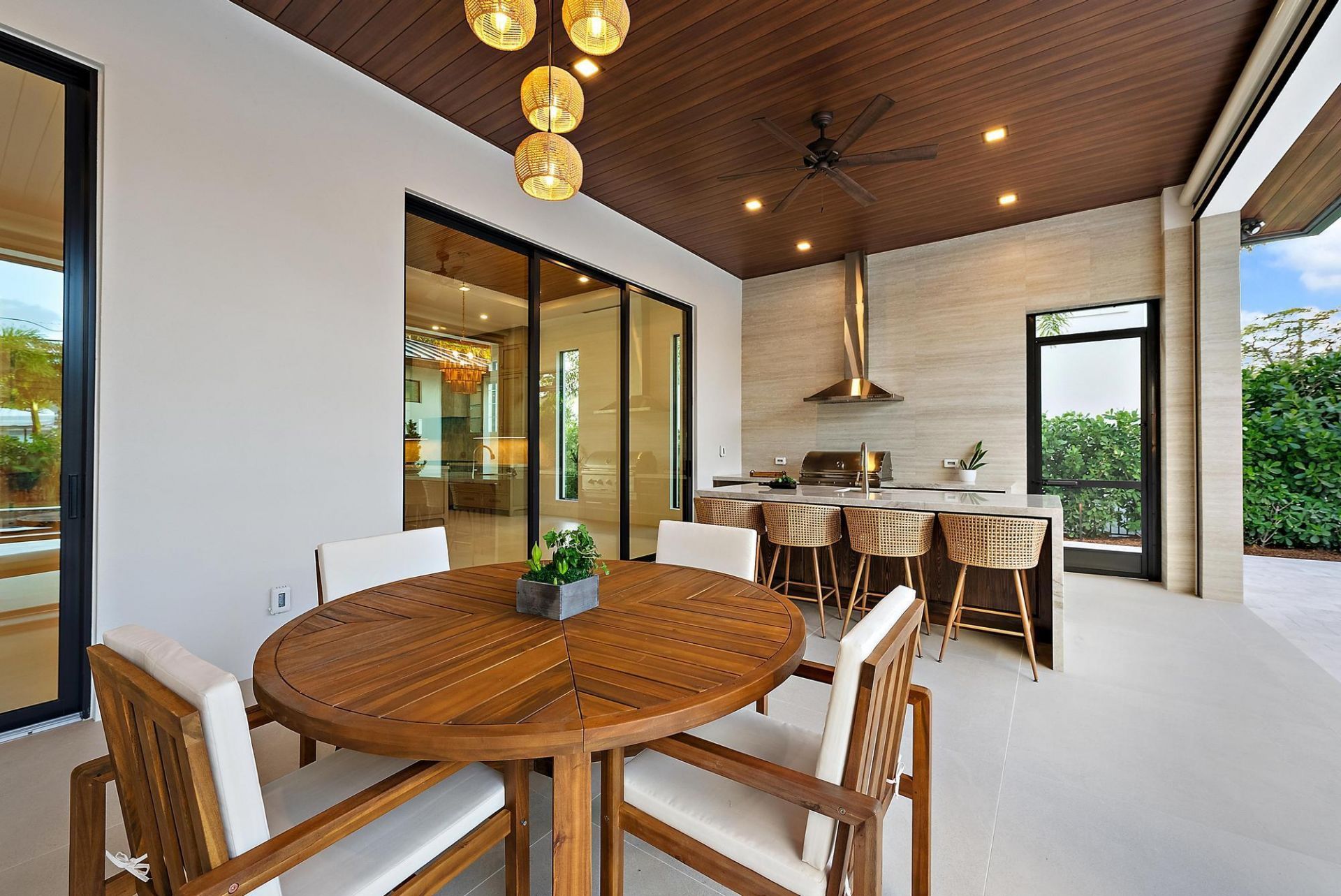 247 Seville Road, West Palm Beach, FL 33405 Photo