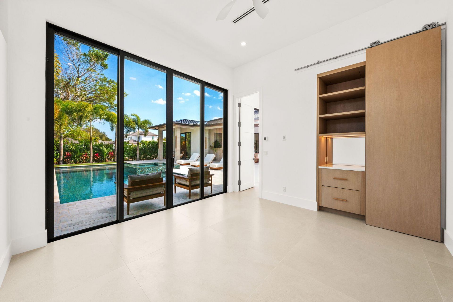 247 Seville Road, West Palm Beach, FL 33405 Photo