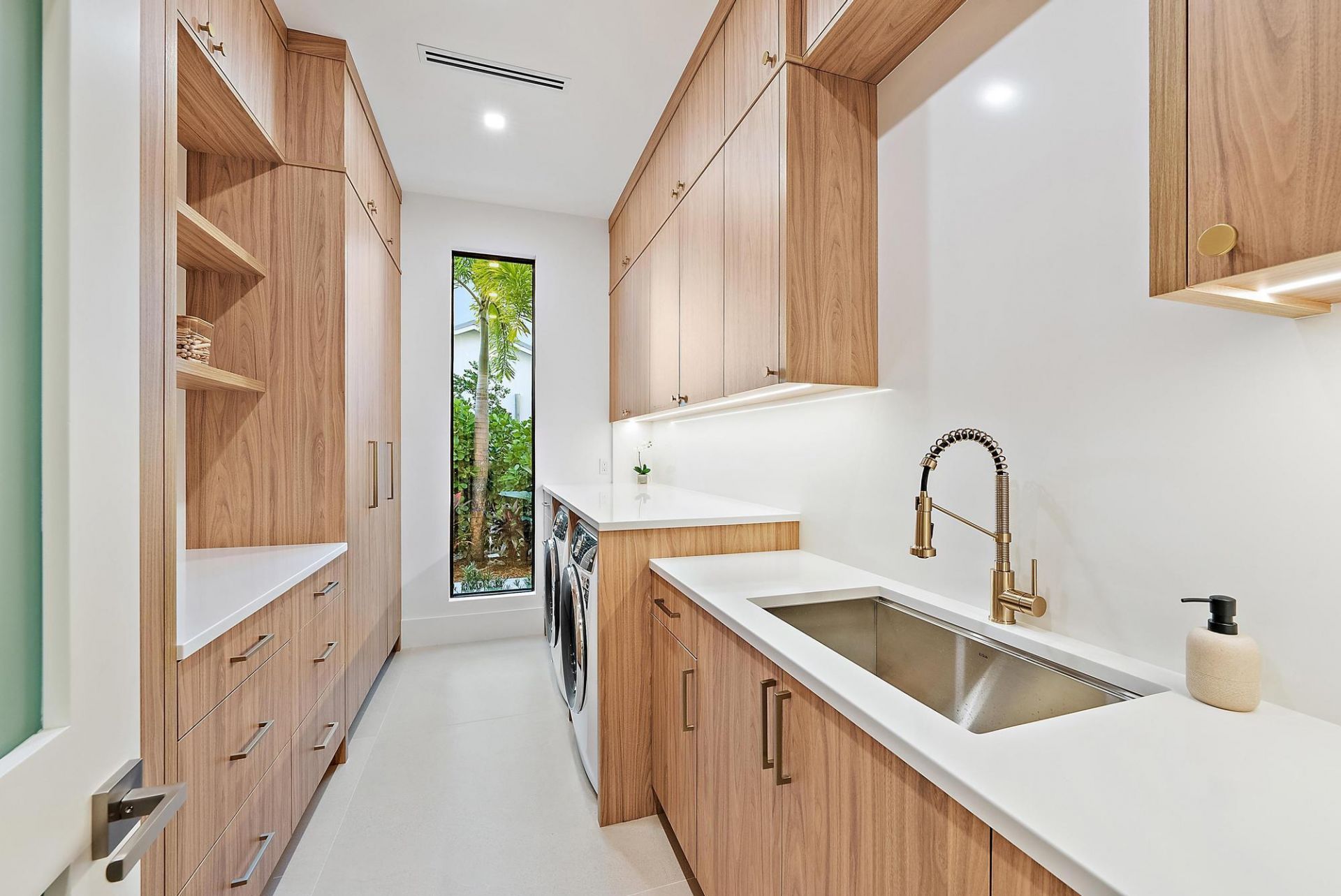 247 Seville Road, West Palm Beach, FL 33405 Photo