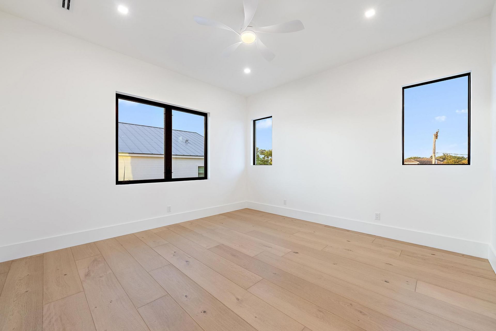 247 Seville Road, West Palm Beach, FL 33405 Photo