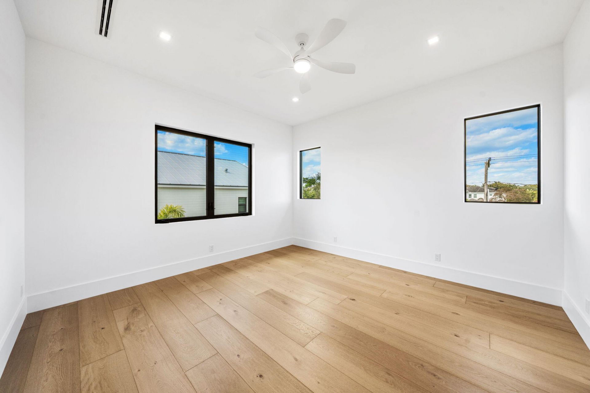 247 Seville Road, West Palm Beach, FL 33405 Photo