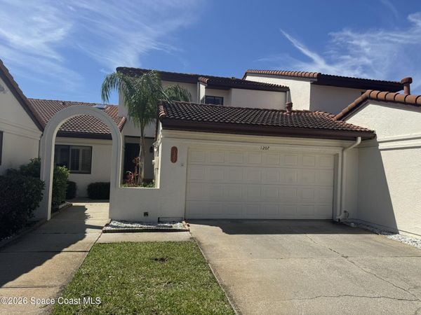 1207 Parkside Place, Unit 1207, Indian Harbour Beach, FL 32937
