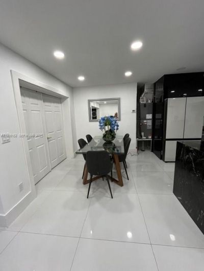 6190 W 14th Ave, Hialeah, FL 33012 Photo