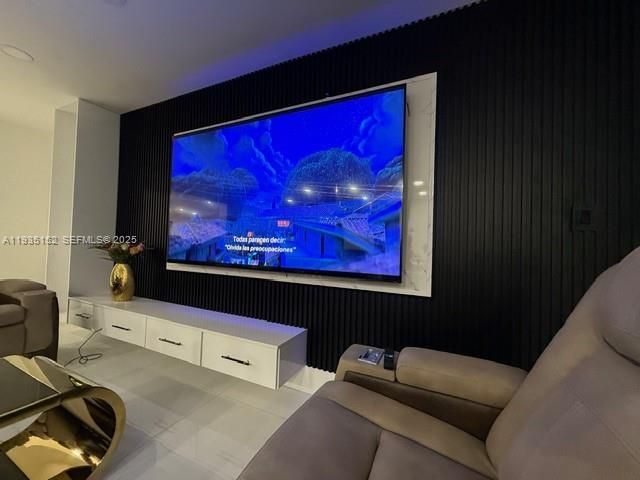 6190 W 14th Ave, Hialeah, FL 33012 Photo