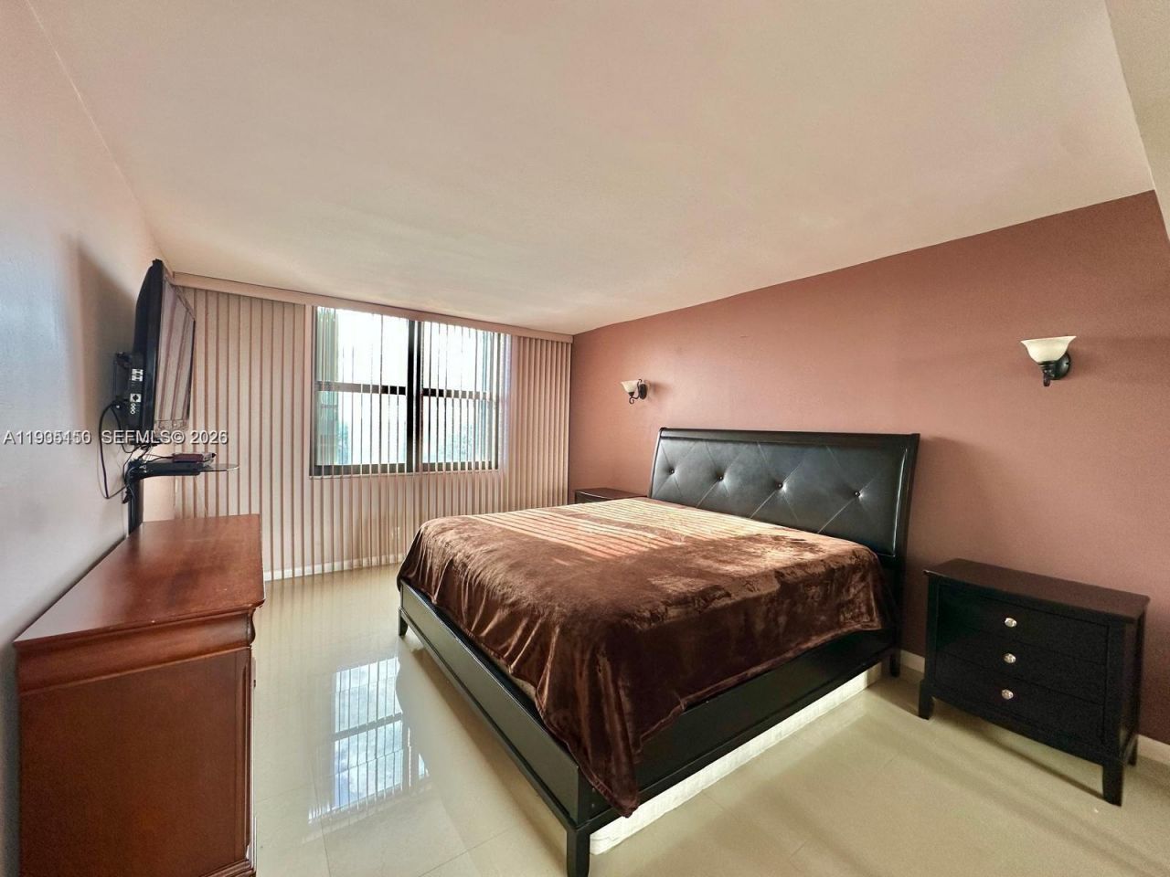 2401 S Ocean Dr, Unit 707, Hollywood, FL 33019 Photo