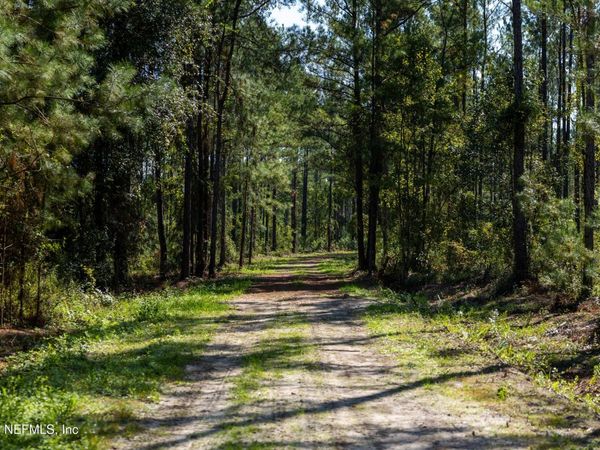 0 US HIGHWAY 301, Callahan, FL 32011