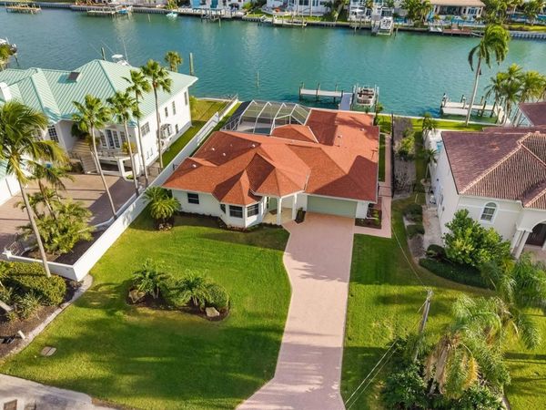 480 CLEVELAND DRIVE, SARASOTA, FL 34236