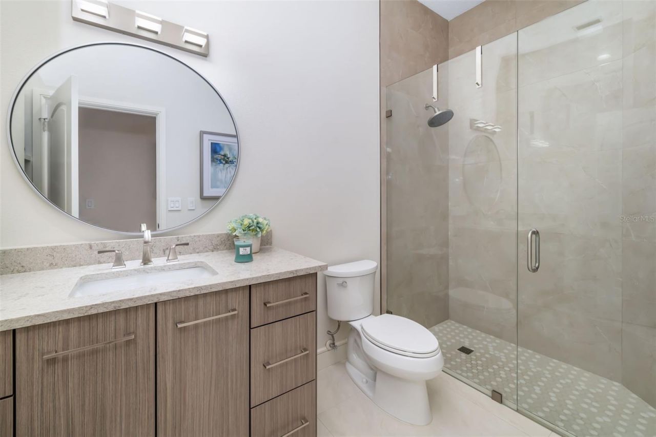 480 Cleveland Drive, Sarasota, FL 34236 Photo