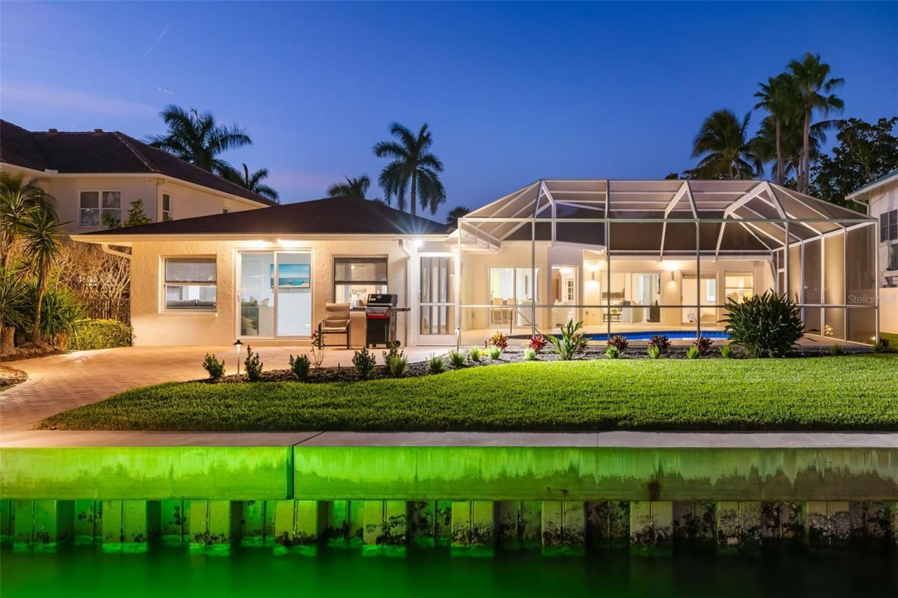 480 Cleveland Drive, Sarasota, FL 34236 Photo