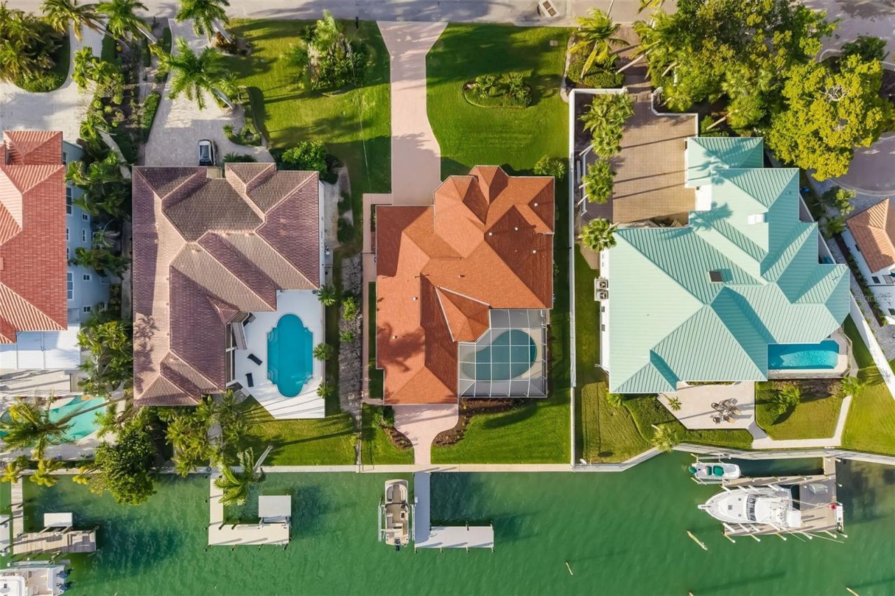 480 Cleveland Drive, Sarasota, FL 34236 Photo