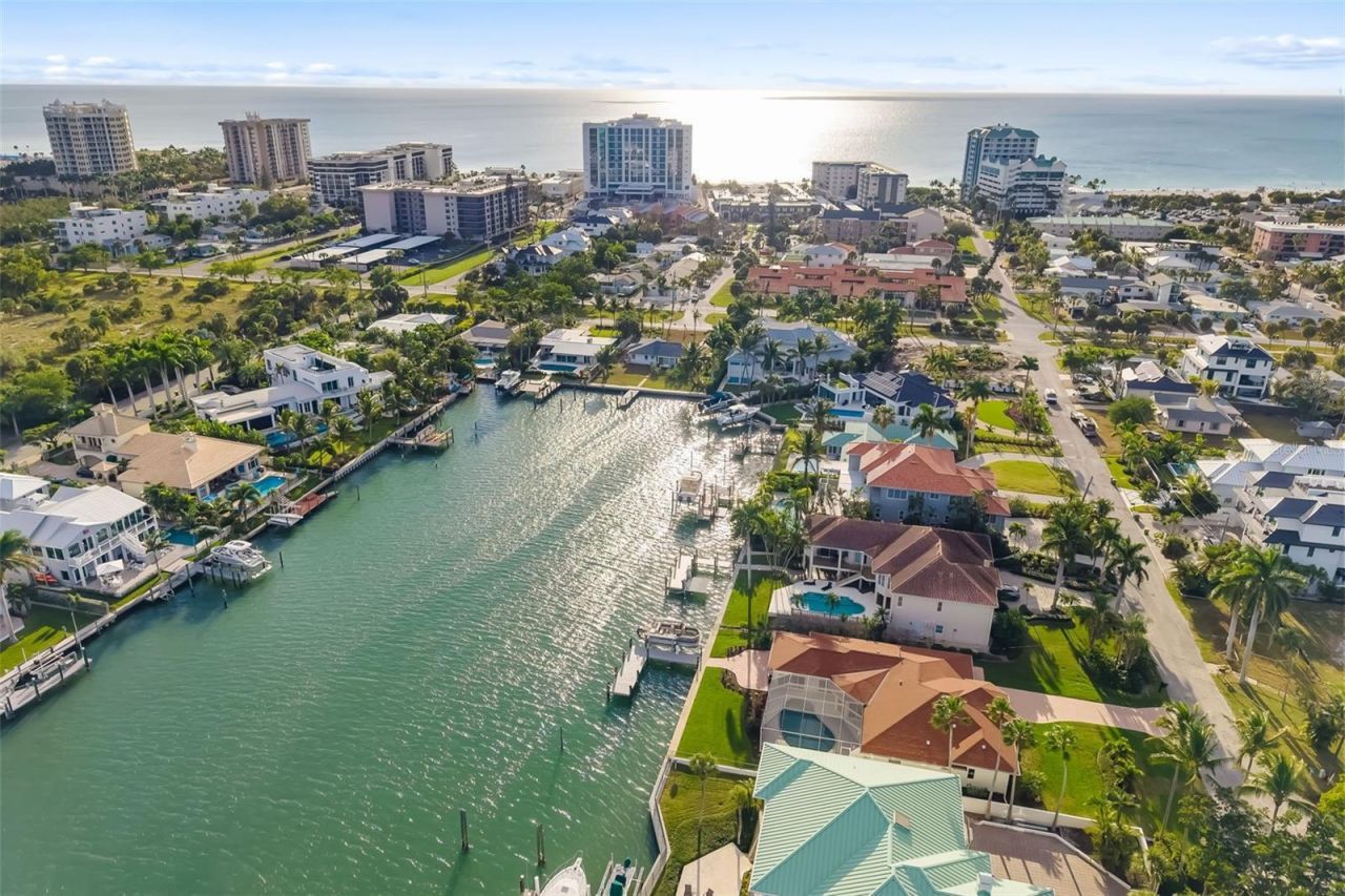 480 Cleveland Drive, Sarasota, FL 34236 Photo